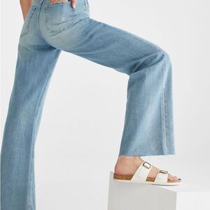 Aeropostale High Rise Wide Leg Light Wash Jean. Size 16